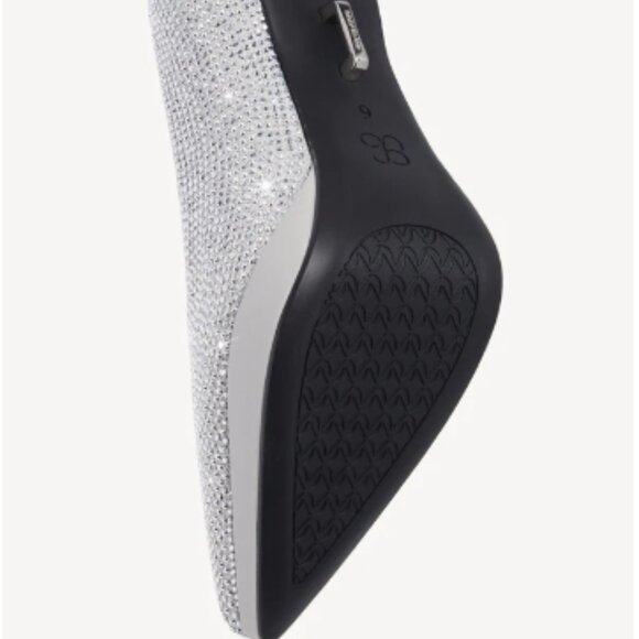 StyleFlex Pointed Toe Heeled Platform Pumps - Picture 4 of 7